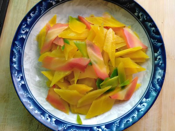 炒素蘿卜片的做法-咸鮮味炒菜譜