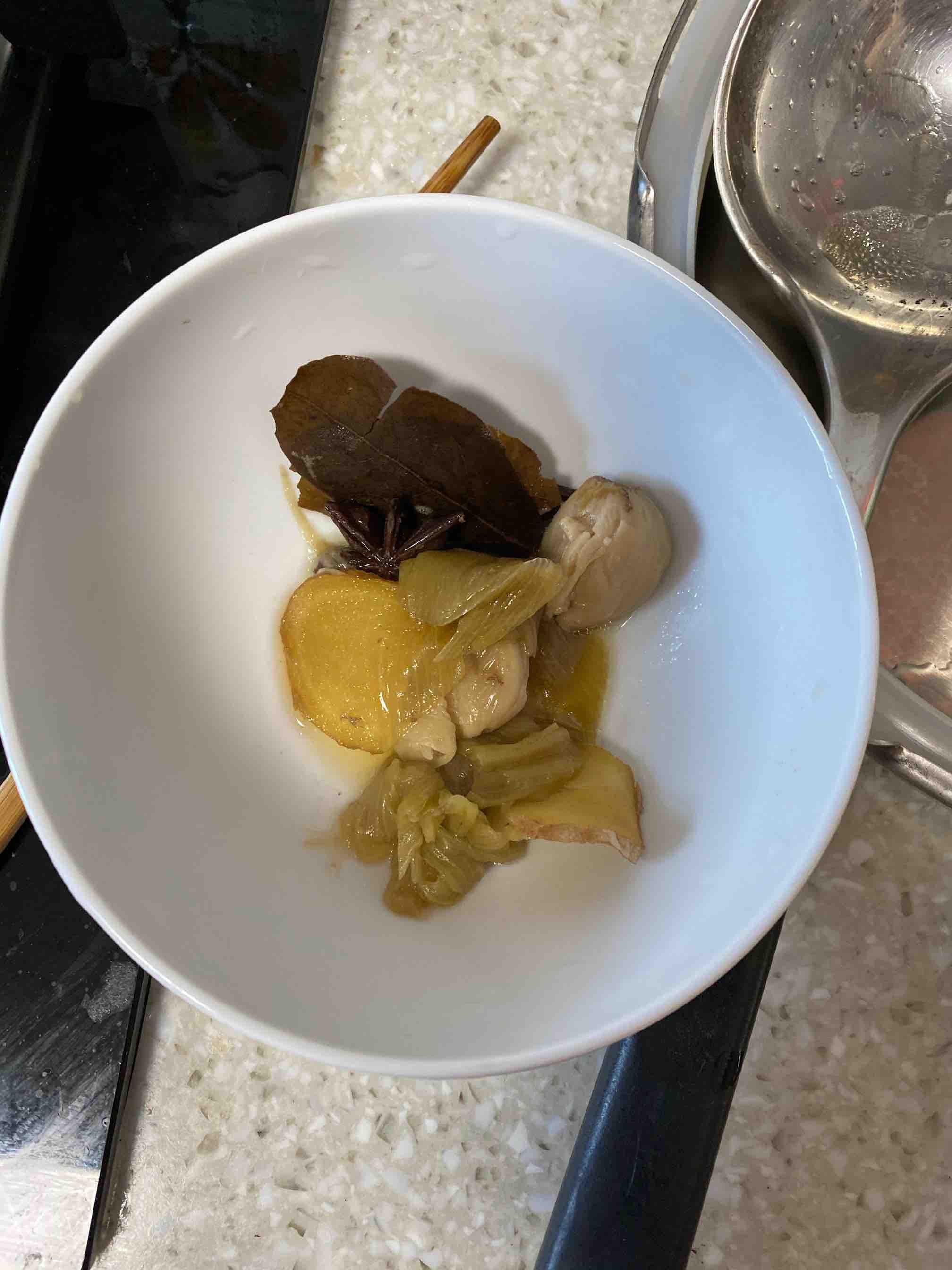 咖喱牛肉的做法-咖喱味煮菜譜-易網(wǎng)健康養(yǎng)生網(wǎng) 咖喱牛肉的做法-咖喱味煮菜譜