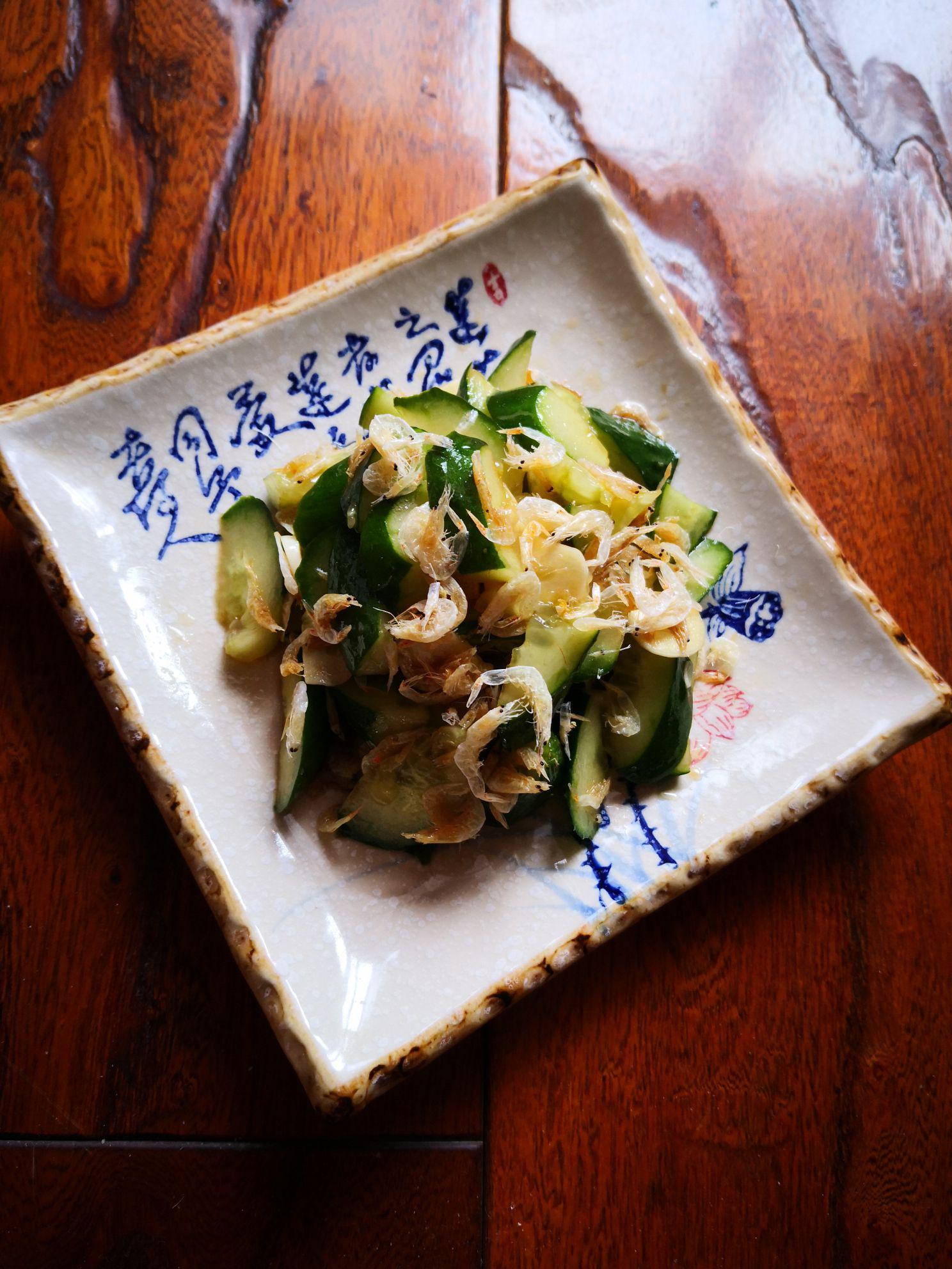 蝦皮拍黃瓜的做法-酸甜味拌菜譜