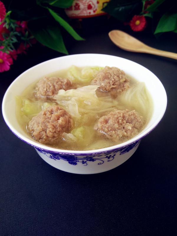 大白菜豬肉丸子湯的做法-咸鮮味煮菜譜-易網(wǎng)健康養(yǎng)生網(wǎng) 大白菜豬肉丸子湯的做法-咸鮮味煮菜譜