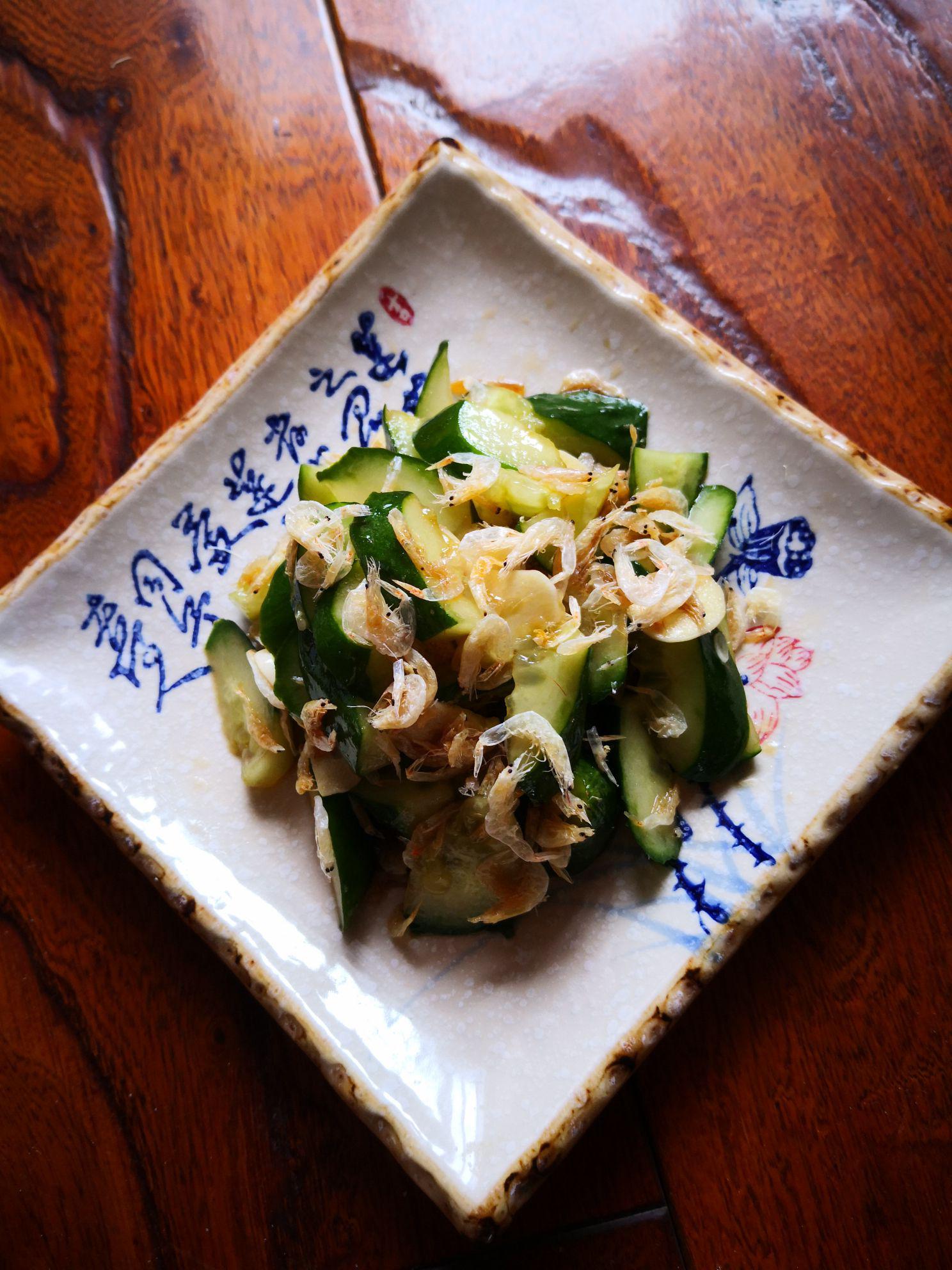 蝦皮拍黃瓜的做法-酸甜味拌菜譜