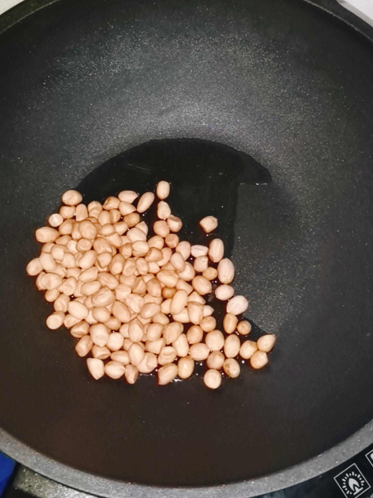 果仁菠菜的做法-咸鮮味拌菜譜