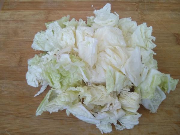 大白菜豬肉丸子湯的做法-咸鮮味煮菜譜-易網(wǎng)健康養(yǎng)生網(wǎng) 大白菜豬肉丸子湯的做法-咸鮮味煮菜譜