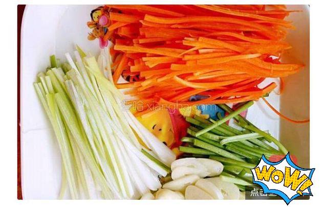 家庭版鍋包肉，好吃到停不下來的做法-酸甜味炸菜譜