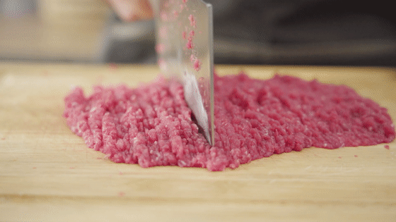 洋蔥牛肉餅【孔老師教做菜】的做法-家常味煎菜譜