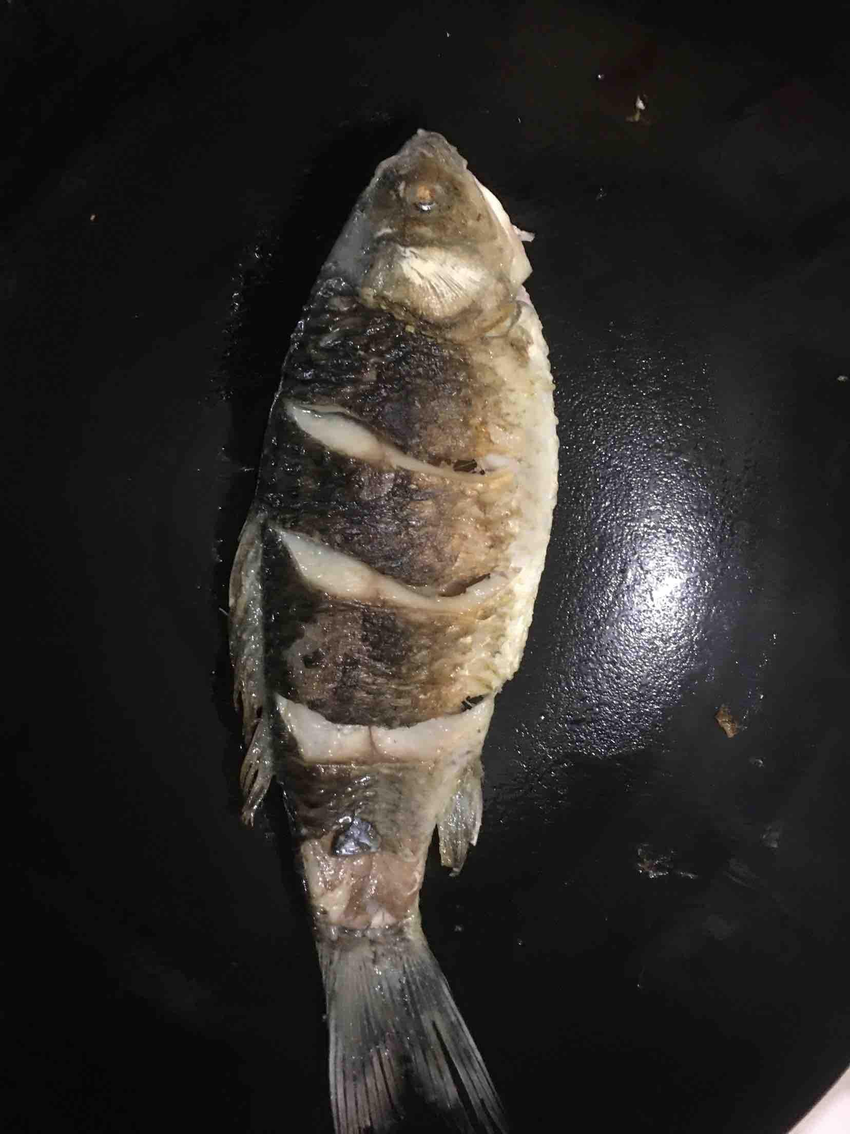 奶白鯽魚湯的做法-家常味煮菜譜