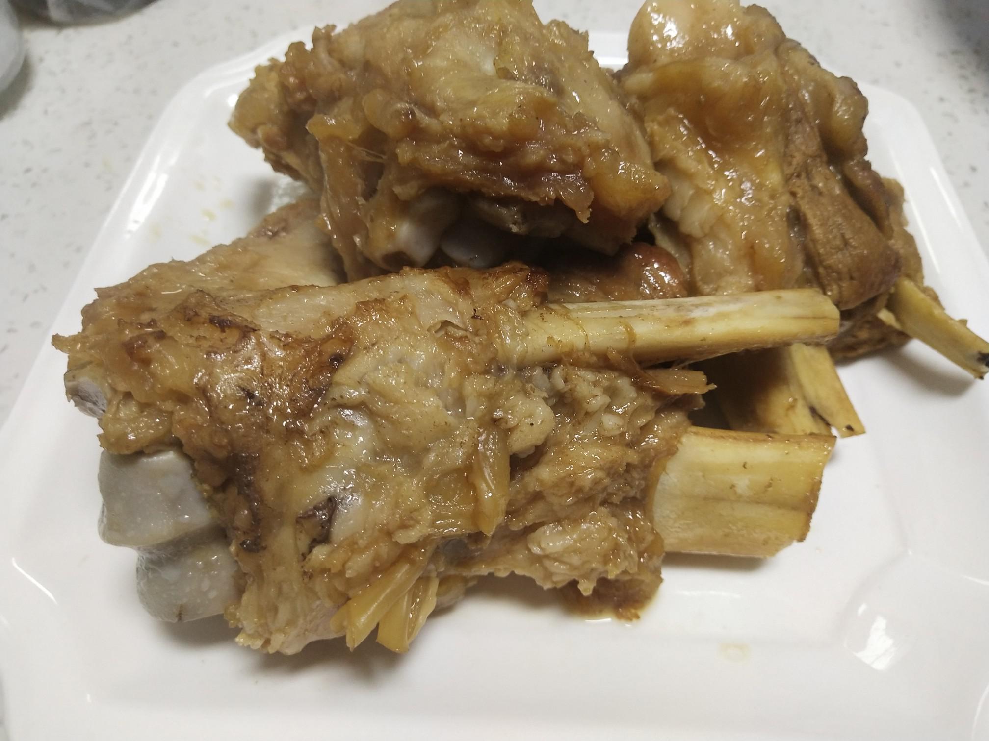 紅燒大棒骨的做法-家常味煮菜譜