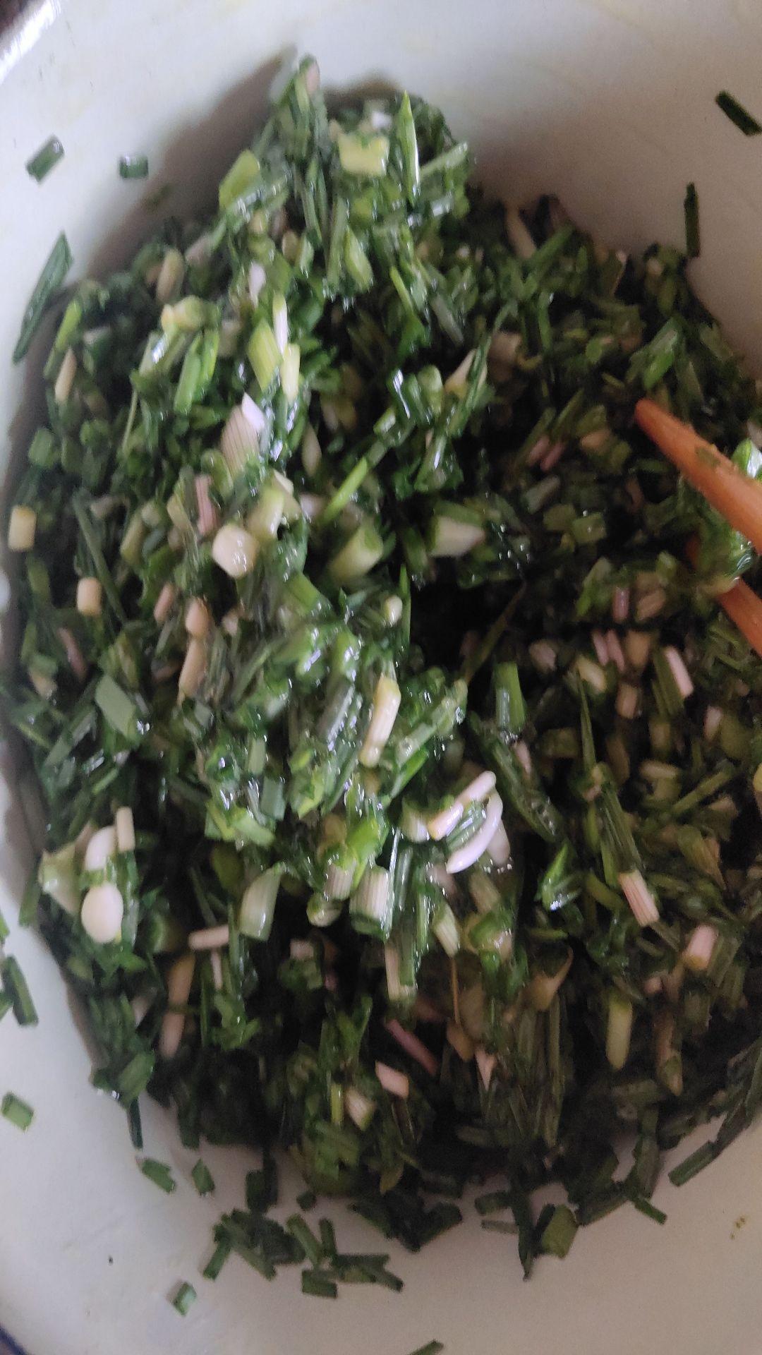 野韭菜炒雞蛋的做法-家常味炒菜譜