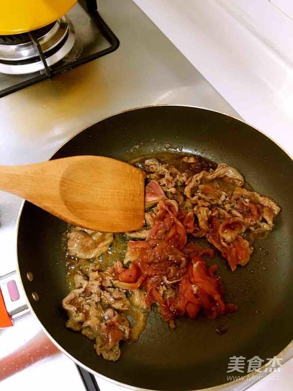 洋蔥黑椒牛肉的做法-黑椒味炒菜譜