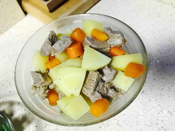 紅咖喱牛肉的做法-咖喱味煮菜譜-易網(wǎng)健康養(yǎng)生網(wǎng) 紅咖喱牛肉的做法-咖喱味煮菜譜