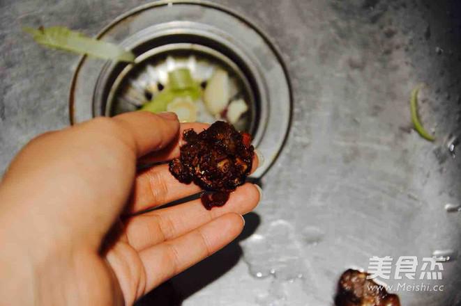 木耳炒肉片的做法-家常味炒菜譜