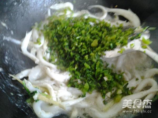 雪菜銀魚的做法-咸鮮味炒菜譜-易網(wǎng)健康養(yǎng)生網(wǎng) 雪菜銀魚的做法-咸鮮味炒菜譜