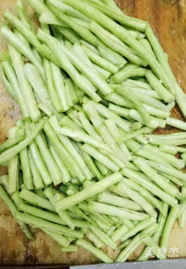 清炒豆角的做法-家常味炒菜譜