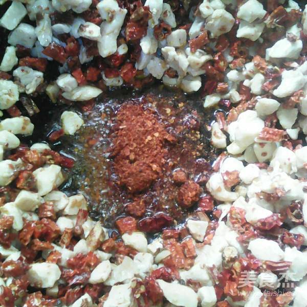 渝派宮保雞丁的做法-其它口味炒菜譜-易網健康養生網 渝派宮保雞丁的做法-其它口味炒菜譜