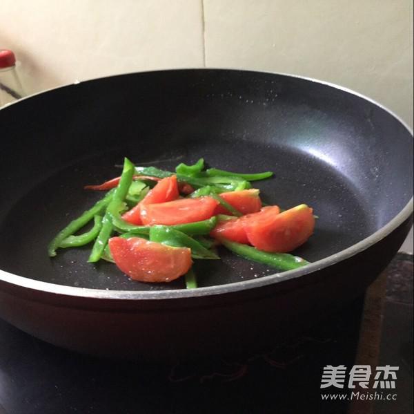 炒干面條的做法-咸鮮味炒菜譜-易網健康養生網 炒干面條的做法-咸鮮味炒菜譜