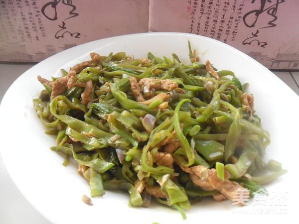 里脊肉炒扁豆絲的做法-家常味炒菜譜