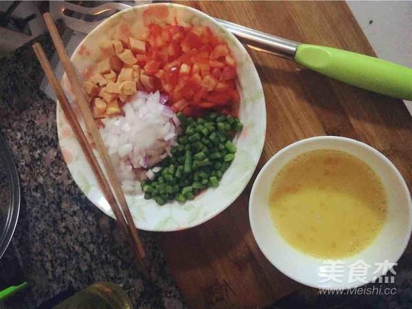 簡易版蛋炒飯的做法-家常味炒菜譜-易網(wǎng)健康養(yǎng)生網(wǎng) 簡易版蛋炒飯的做法-家常味炒菜譜