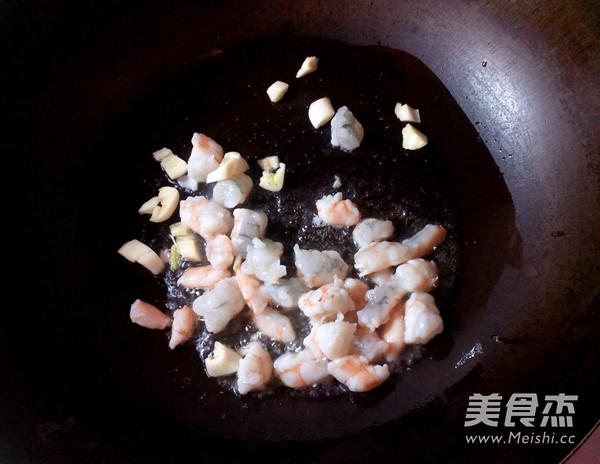 青蔬炒海鮮的做法-家常味炒菜譜