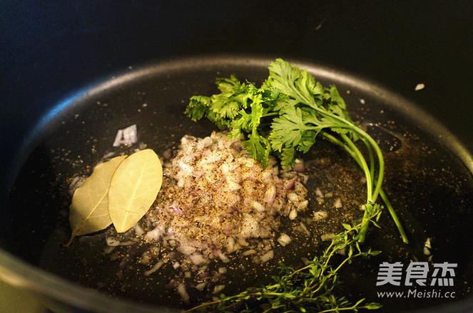 法式蒸貽貝的做法-咸鮮味煮菜譜