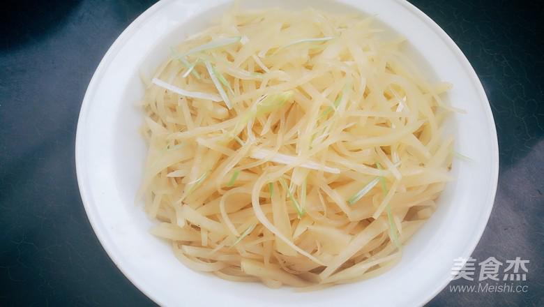 清炒土豆絲快手版的做法-家常味炒菜譜