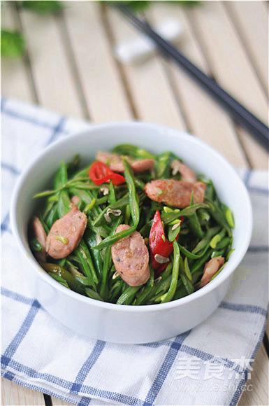 四季豆炒肉腸的做法-咸鮮味炒菜譜-易網健康養生網 四季豆炒肉腸的做法-咸鮮味炒菜譜