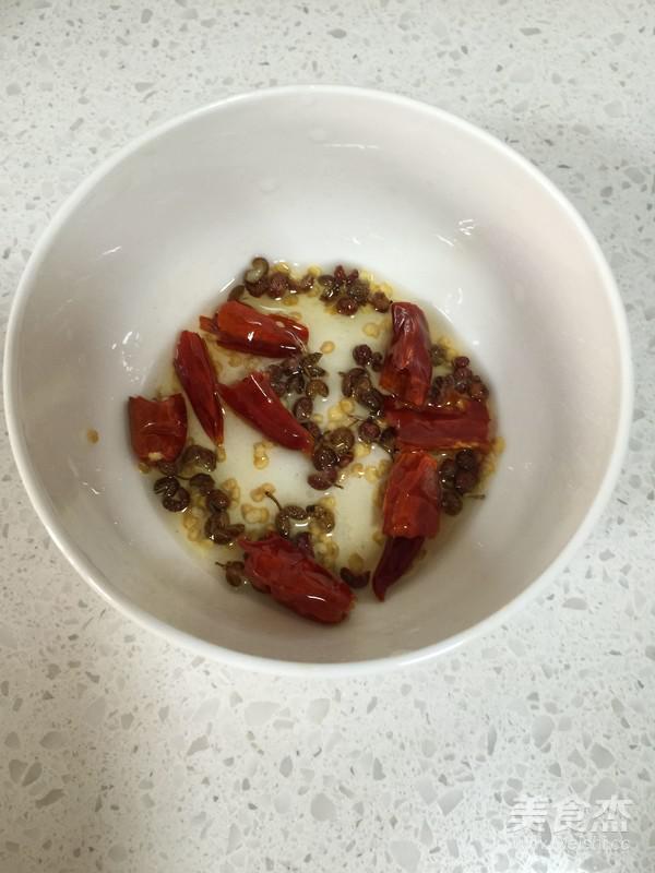 涼拌土豆絲的做法-酸辣味拌菜譜