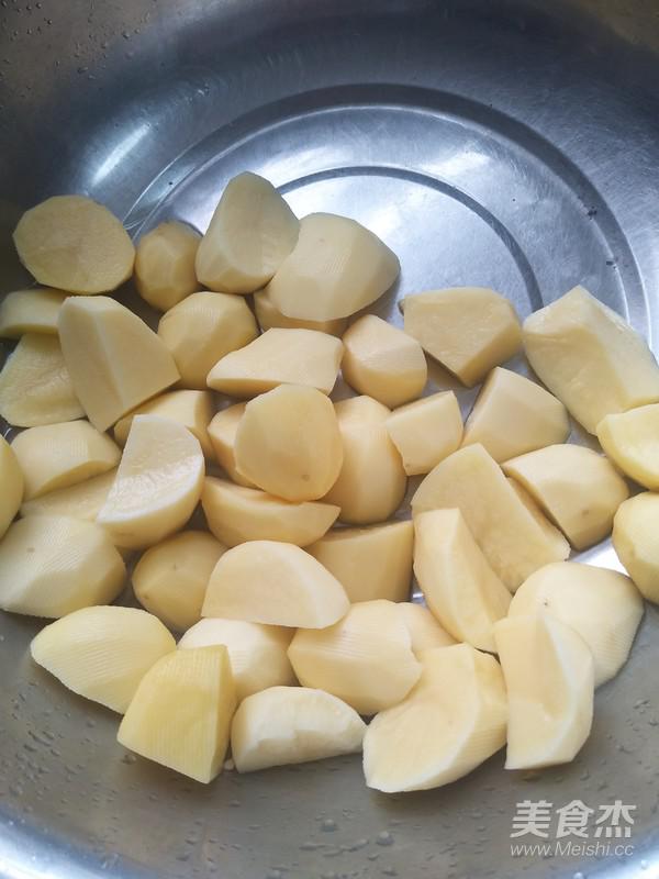 咖喱雞塊的做法-咖喱味燉菜譜-易網(wǎng)健康養(yǎng)生網(wǎng) 咖喱雞塊的做法-咖喱味燉菜譜