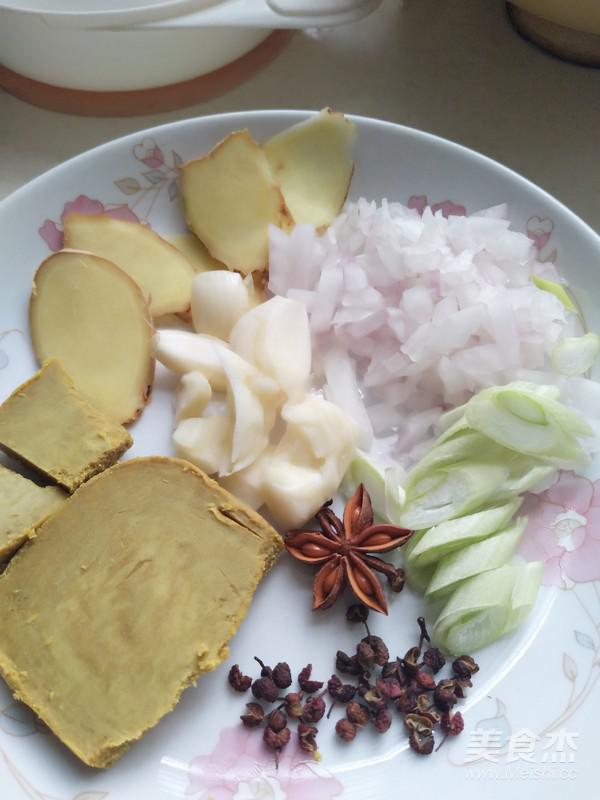 咖喱雞塊的做法-咖喱味燉菜譜-易網(wǎng)健康養(yǎng)生網(wǎng) 咖喱雞塊的做法-咖喱味燉菜譜