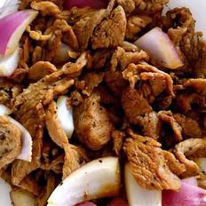 洋蔥黑椒牛肉的做法-黑椒味炒菜譜