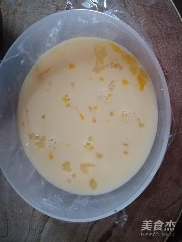 牛奶燉雞蛋的做法-奶香味蒸菜譜