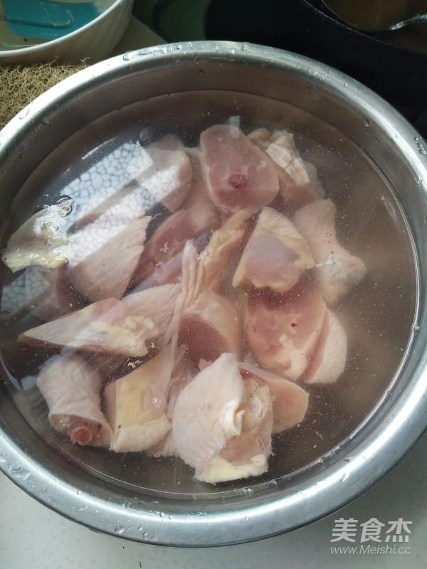 咖喱雞塊的做法-咖喱味燉菜譜-易網(wǎng)<a href=http://m.henggaotouzi.com/ target=_blank class=infotextkey>健康養(yǎng)生</a>網(wǎng) 咖喱雞塊的做法-咖喱味燉菜譜