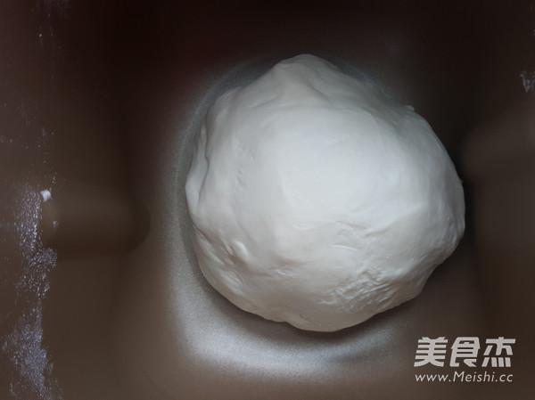 乳酪肉松包的做法-咸鮮味烘焙菜譜