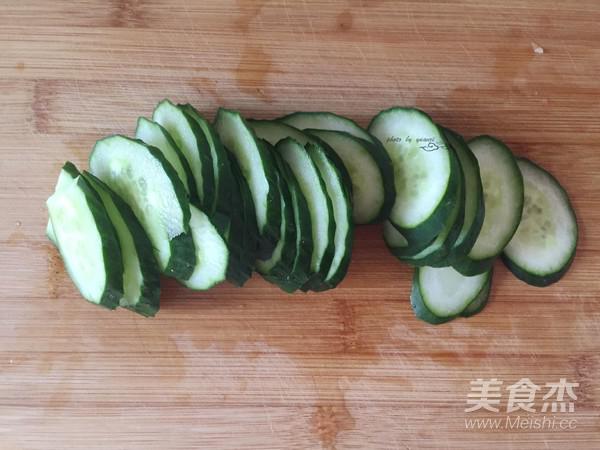 西紅柿黃瓜炒蛋的做法-家常味炒菜譜