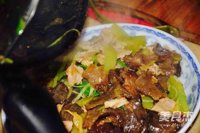 木耳炒肉片的做法-家常味炒菜譜