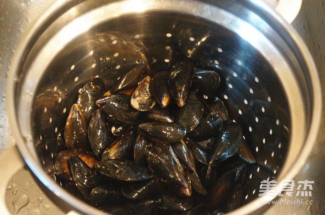 法式蒸貽貝的做法-咸鮮味煮菜譜