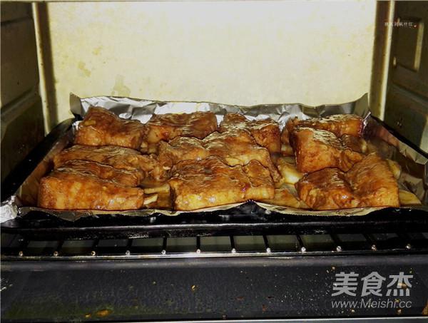 醬香五花肉的做法-醬香味烤菜譜-易網(wǎng)健康養(yǎng)生網(wǎng) 醬香五花肉的做法-醬香味烤菜譜