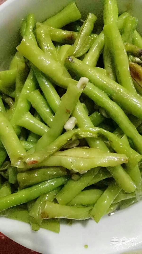 清炒豆角的做法-家常味炒菜譜