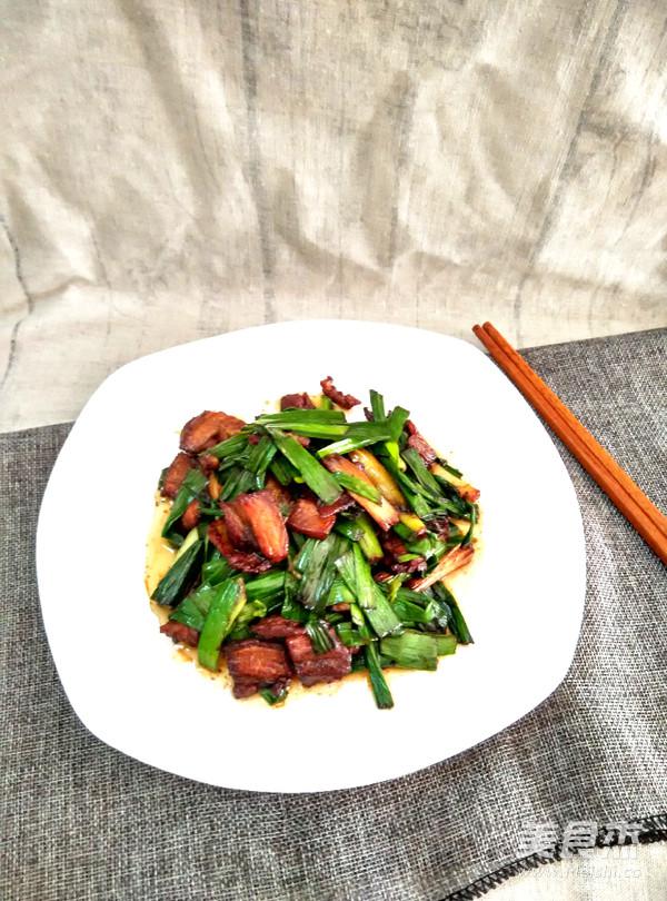 下飯菜蒜葉五花肉的做法-家常味炒菜譜