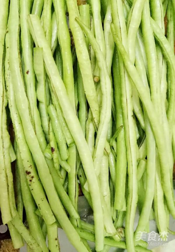 清炒豆角的做法-家常味炒菜譜