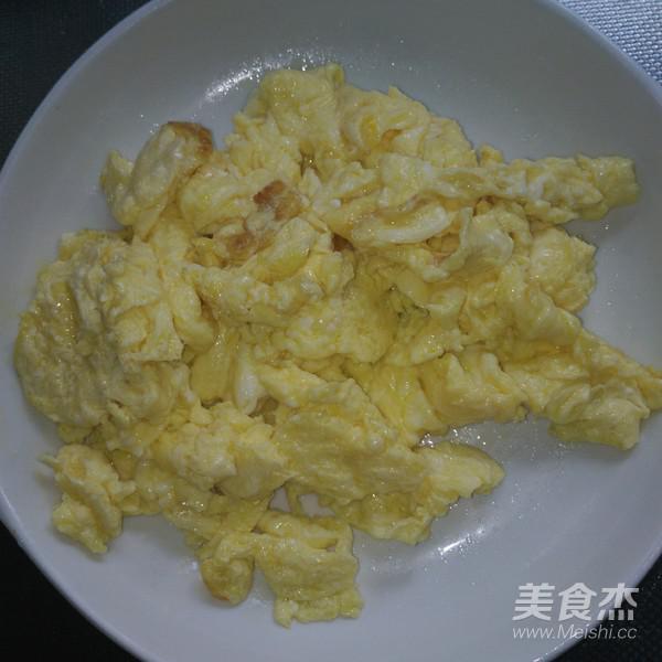 韭菜苔炒雞蛋的做法-家常味炒菜譜