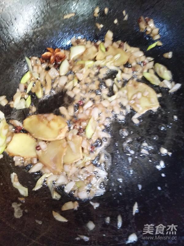 咖喱雞塊的做法-咖喱味燉菜譜-易網(wǎng)健康養(yǎng)生網(wǎng) 咖喱雞塊的做法-咖喱味燉菜譜