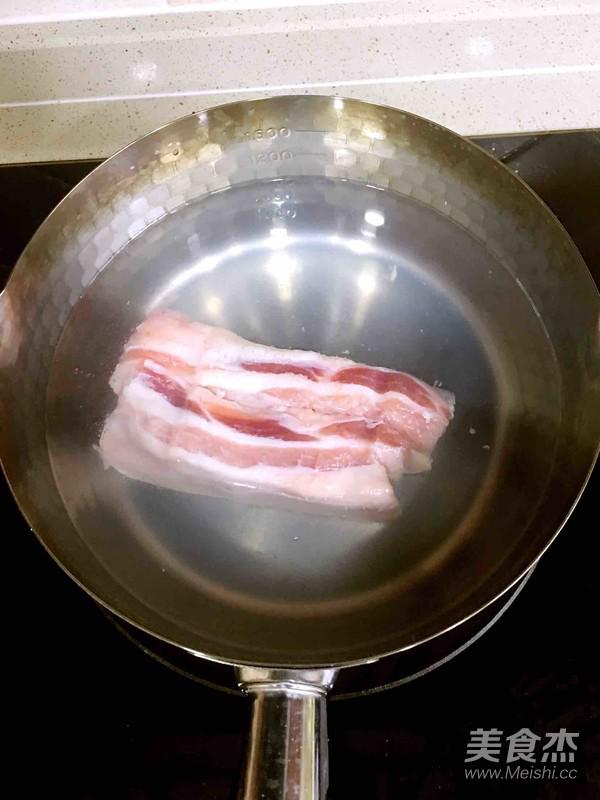 泡菜五花肉的做法-酸辣味炒菜譜