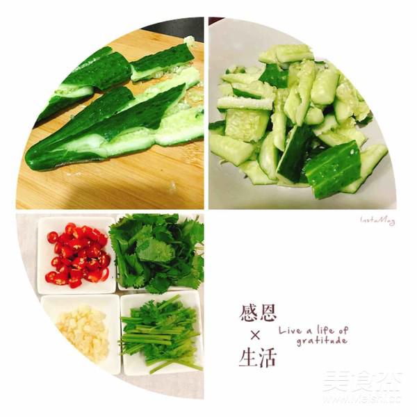 涼拌青瓜的做法-酸辣味拌菜譜