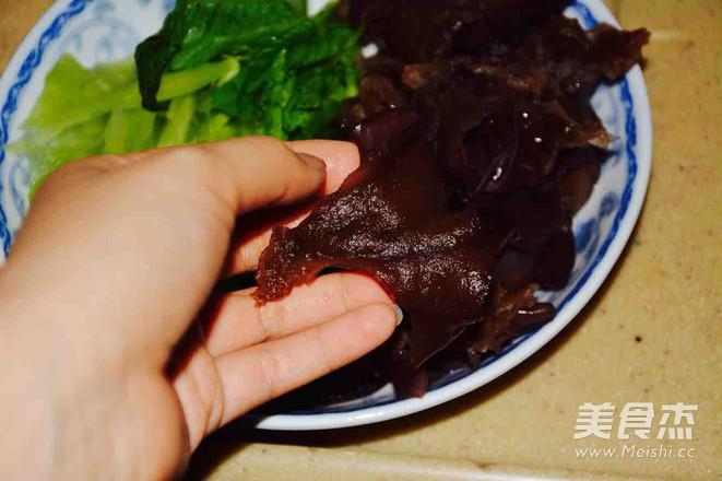 木耳炒肉片的做法-家常味炒菜譜