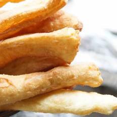 酵母酥脆油條的做法-家常味炸菜譜