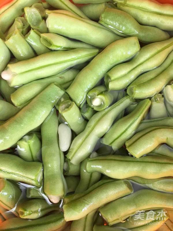 豬肉炒四季豆丁的做法-家常味炒菜譜