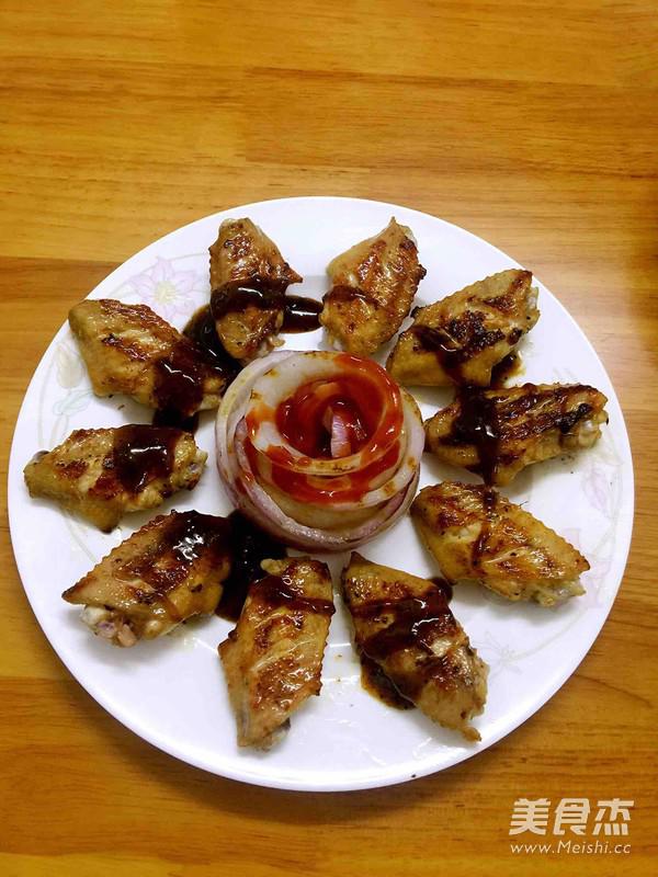 煎雞翅的做法-黑椒味煎菜譜