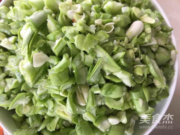 豬肉炒四季豆丁的做法-家常味炒菜譜