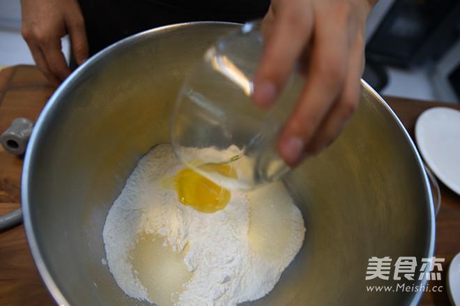 德普烤箱食譜——肉松面包卷的做法-甜味烘焙菜譜
