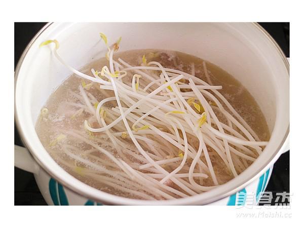 三鮮煮河粉的做法-家常味煮菜譜-易網健康養生網 三鮮煮河粉的做法-家常味煮菜譜